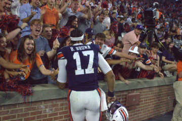 Tigers sink Commodores as Golish wins first SEC game